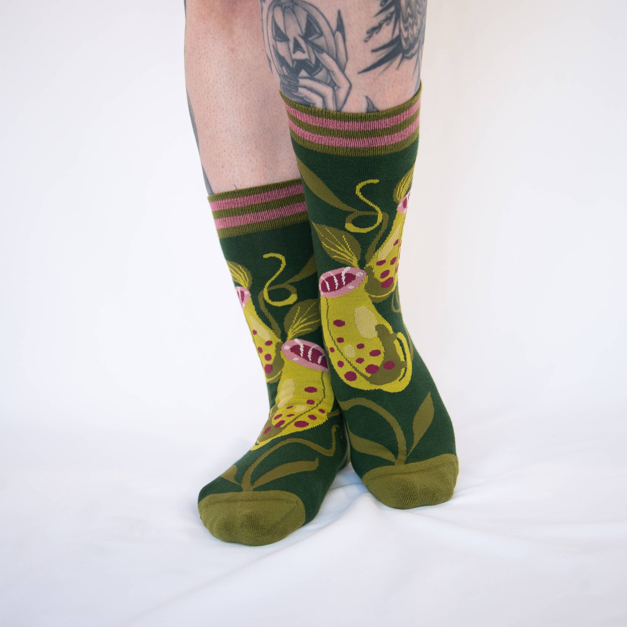 Pitcher Plant Crew Socks