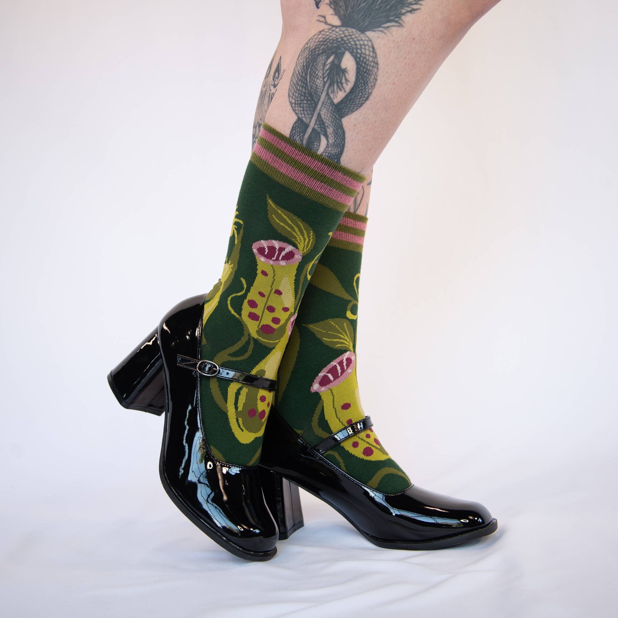 Pitcher Plant Crew Socks