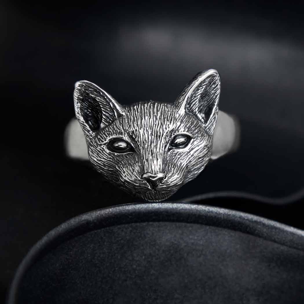 Sterling Silver Detailed Cat Face Ring