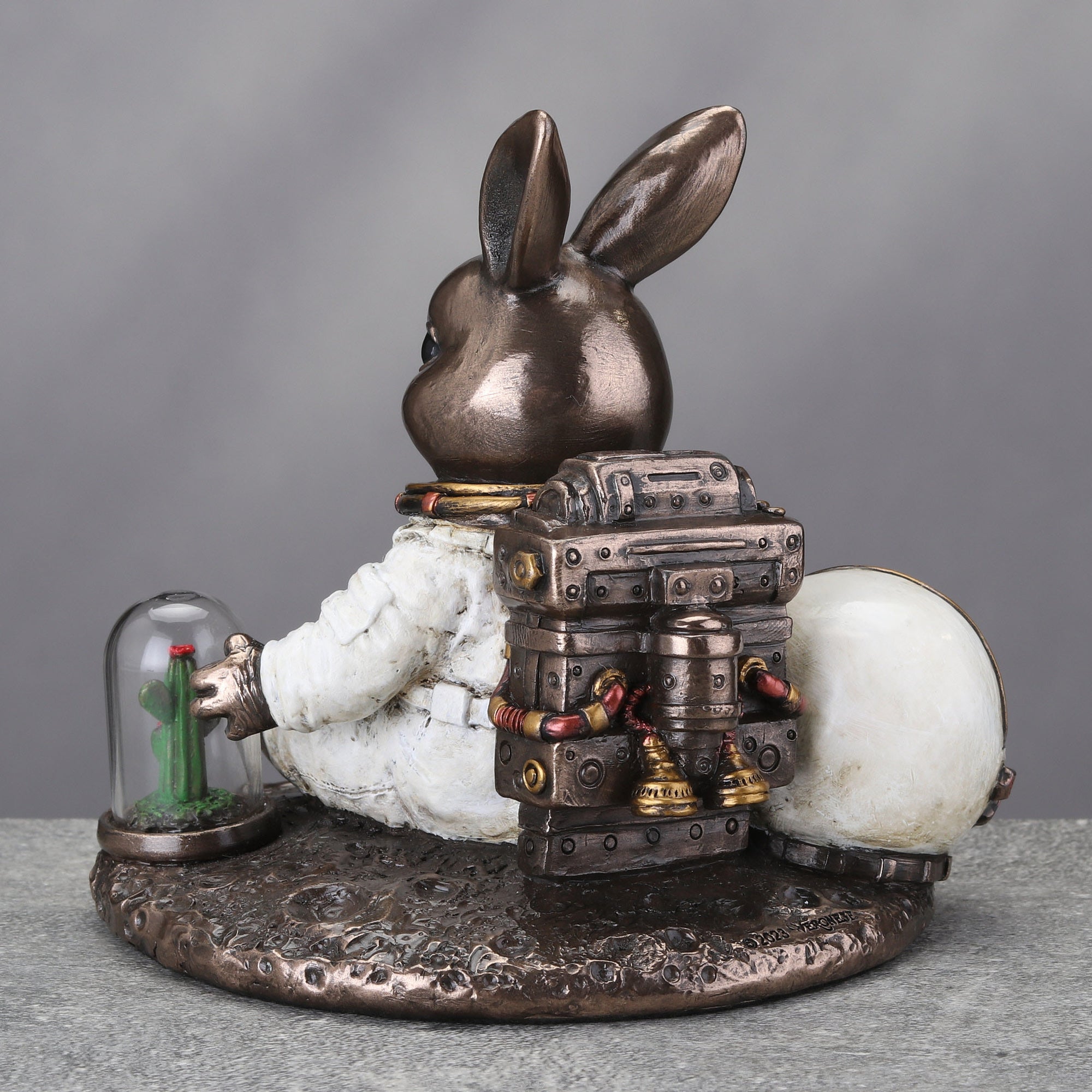 Hardy Astronaut Rabbit Explorer Statue