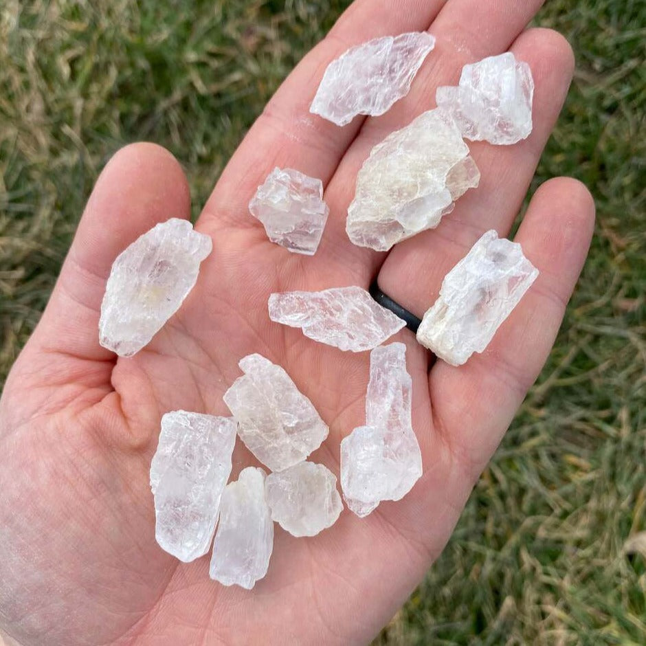 Beautiful Large 80MM Natural White Petalite Quartz Crystal Healing Charged Metaphysical Power Stone Lingam | 0.80 outlet lbs