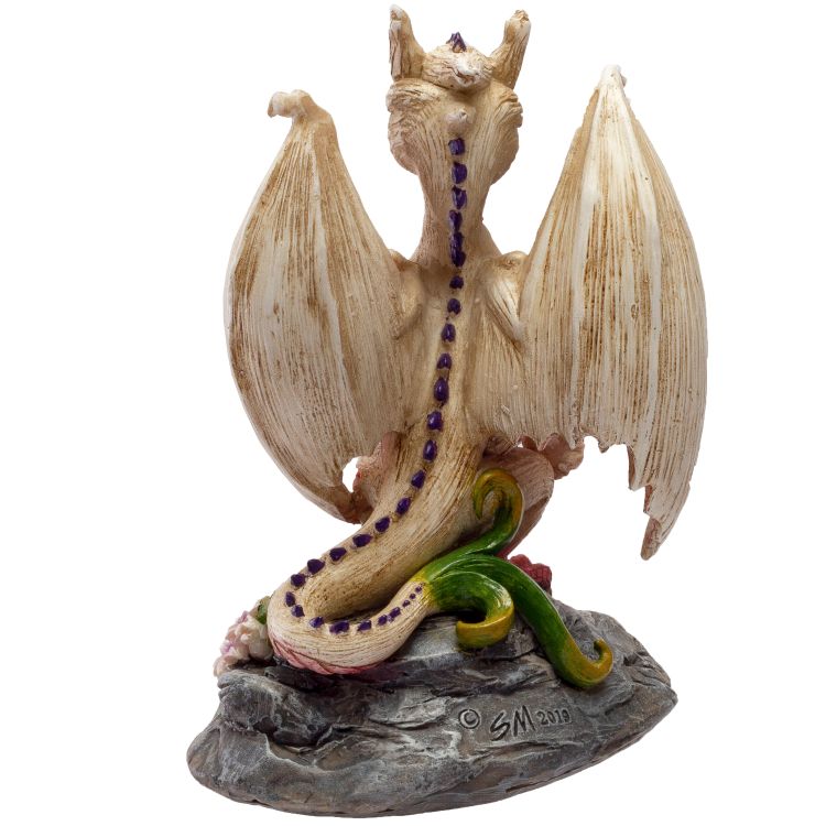 Garlic Dragon Statue